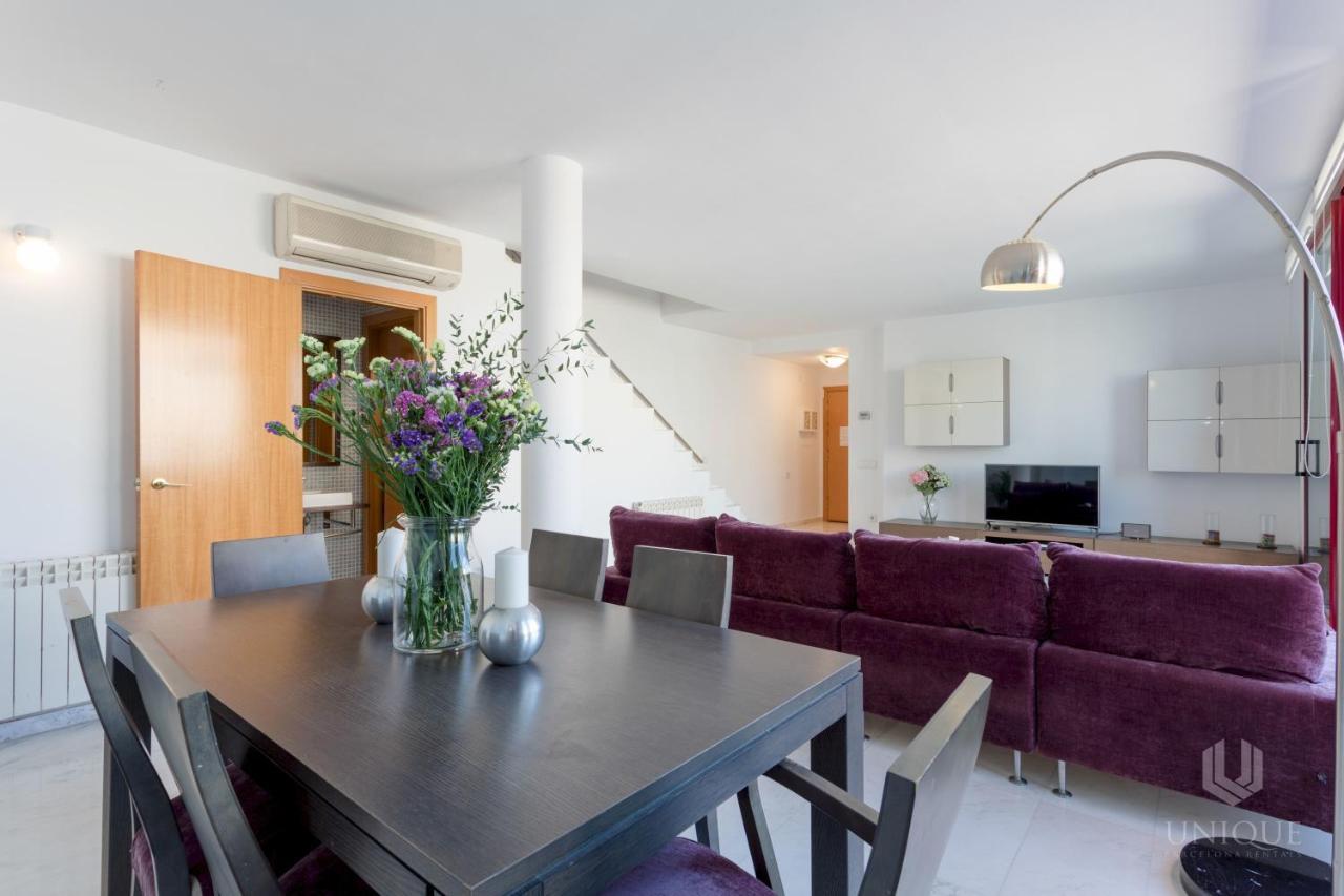 Unique - Stylish Seafront Duplex Lejlighed
