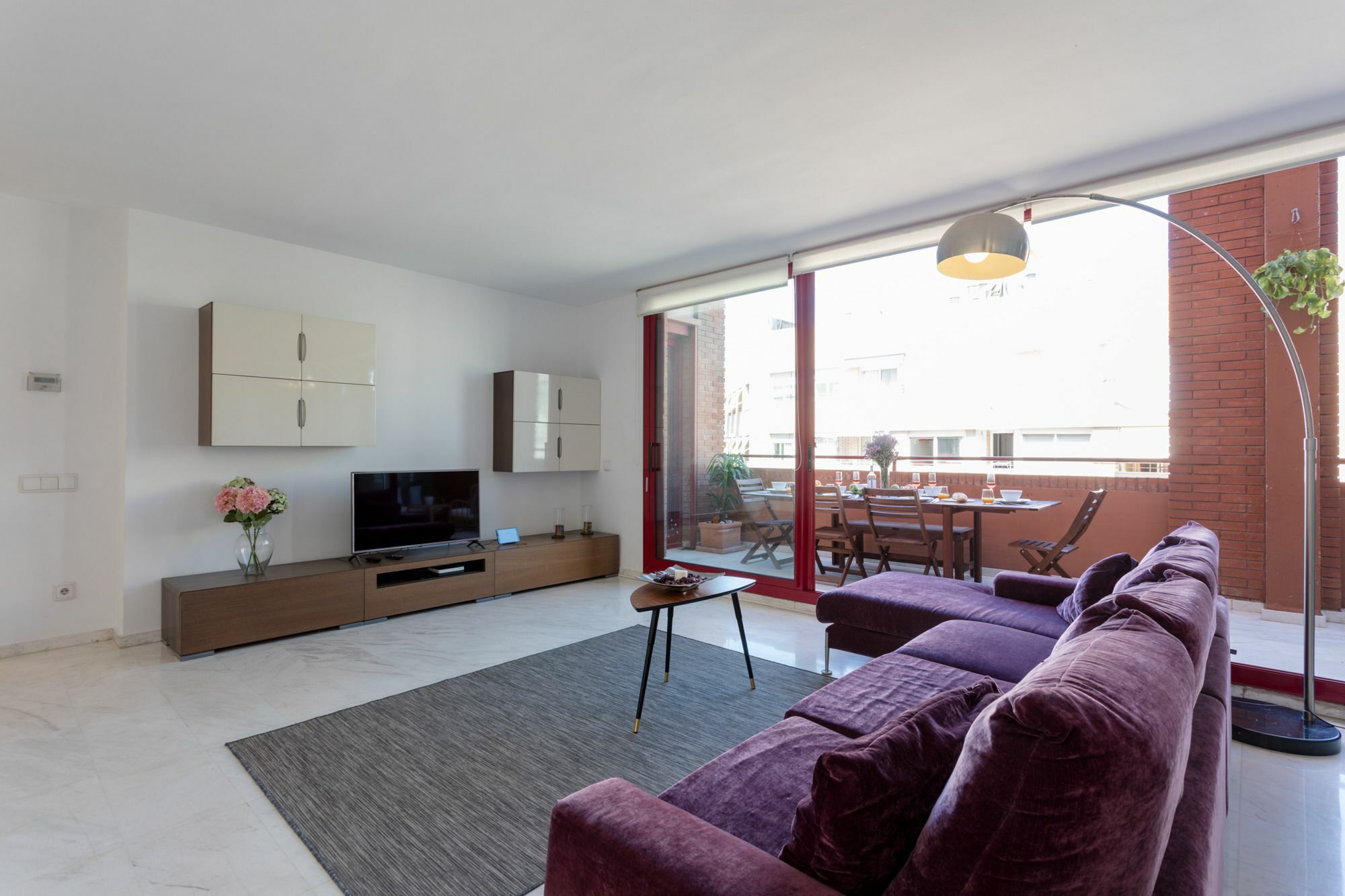 Unique - Stylish Seafront Duplex Lejlighed *